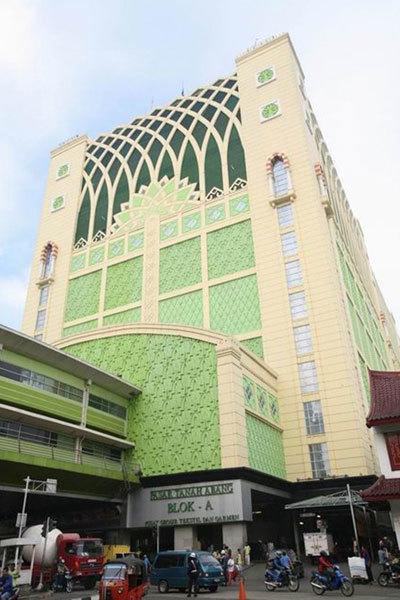 Karsa Utama Hotel Jakarta Exterior foto