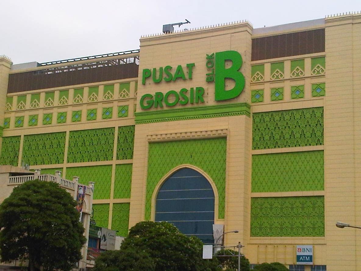 Karsa Utama Hotel Jakarta Exterior foto